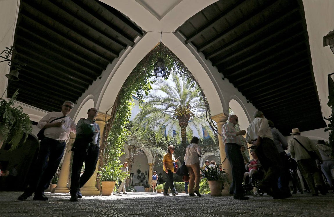 Los patios del Palacio de Viana de Córdoba, en imágenes