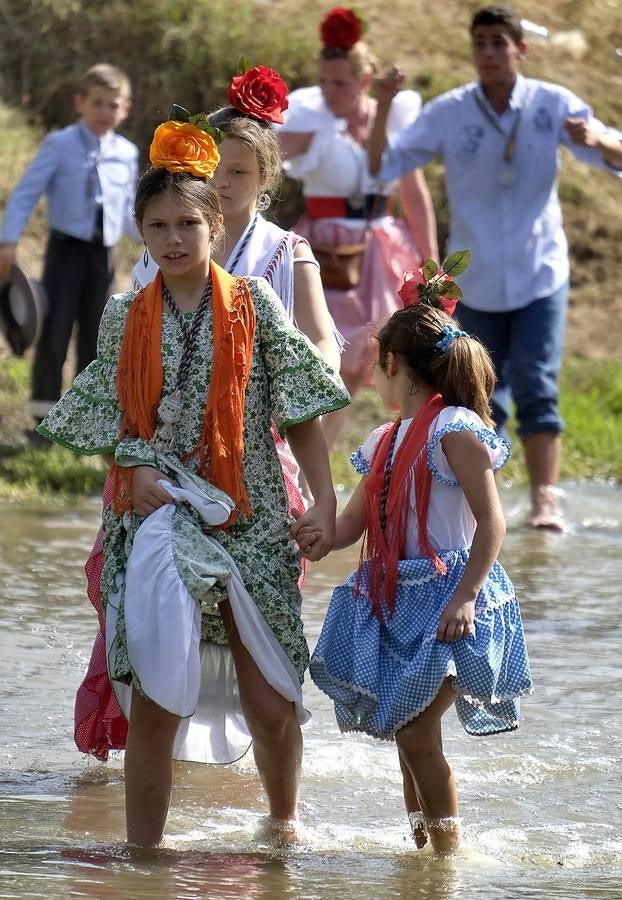 El paso del Vado del Quema de Triana, Sevilla Sur y Sevilla