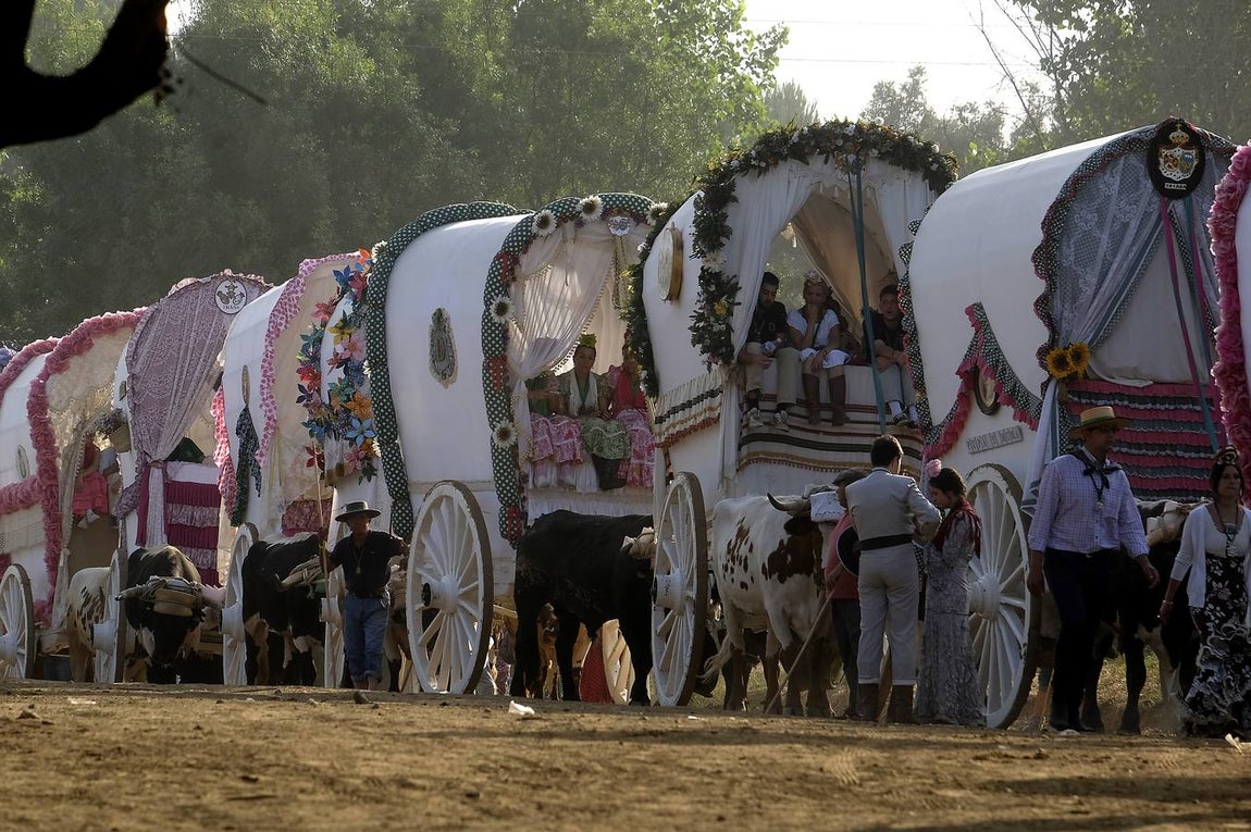 El paso del Vado del Quema de Triana, Sevilla Sur y Sevilla