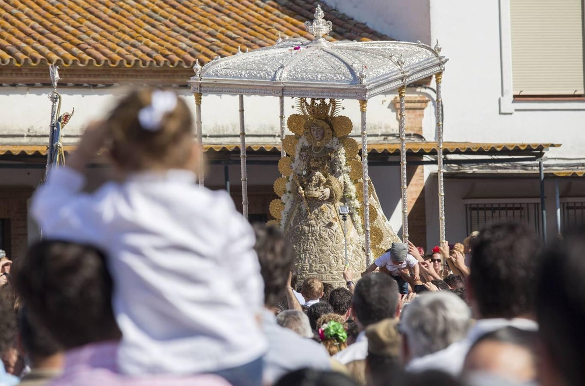 Procesión de la Virgen del Rocío (2016)
