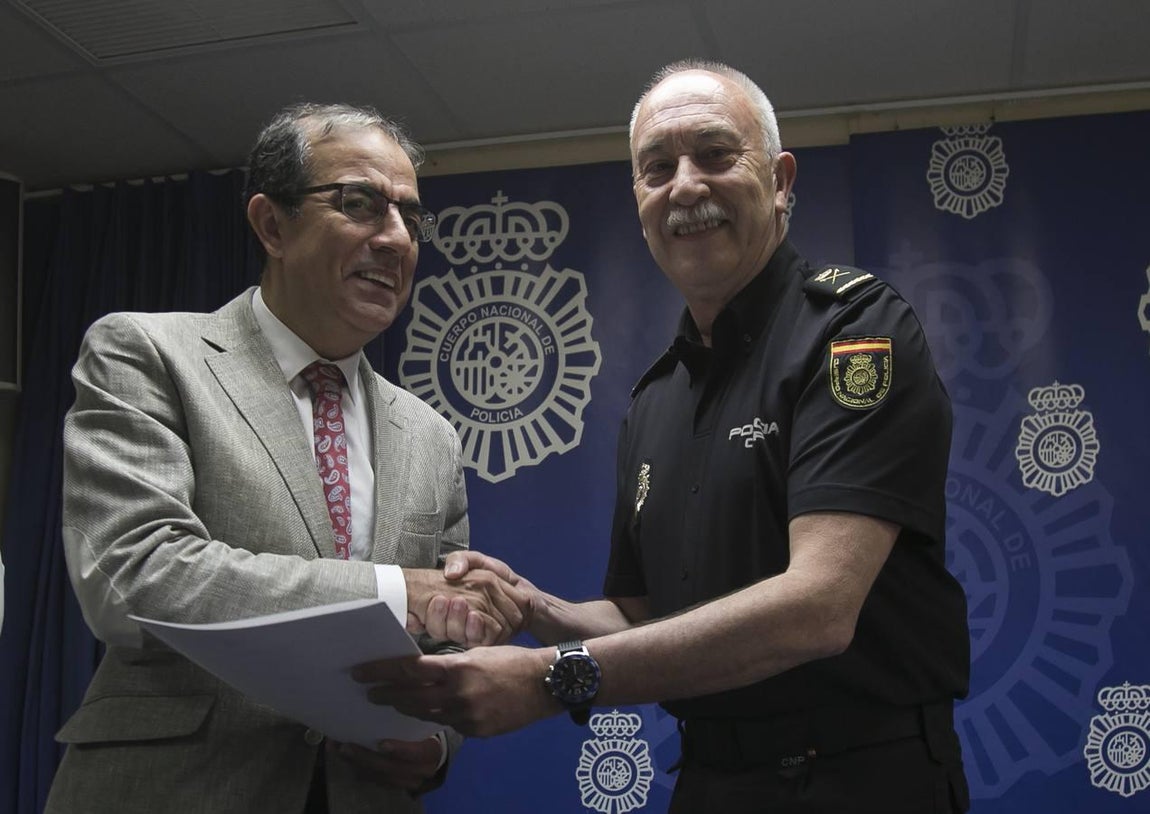 Las imágenes de la obra impresa en Sevilla en 1619 de «incalculable» valor