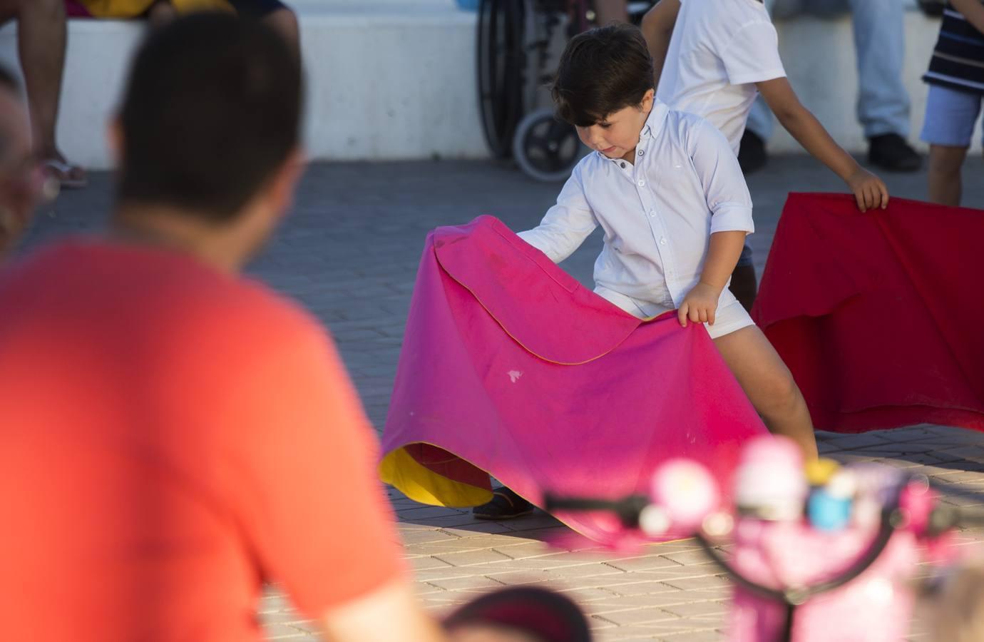 Las clases de toreo de salón, se encuentran dentro de los actos programados para la promoción de las Colombinas