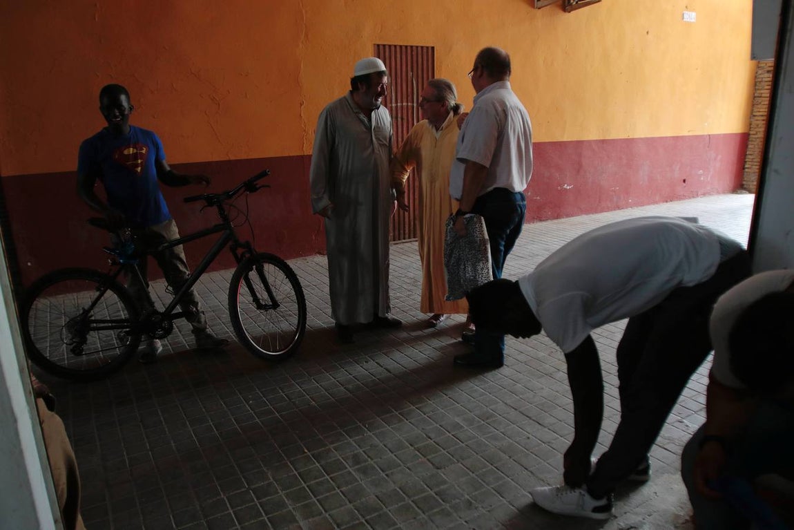 Así vive la comunidad musulmana en Sevilla