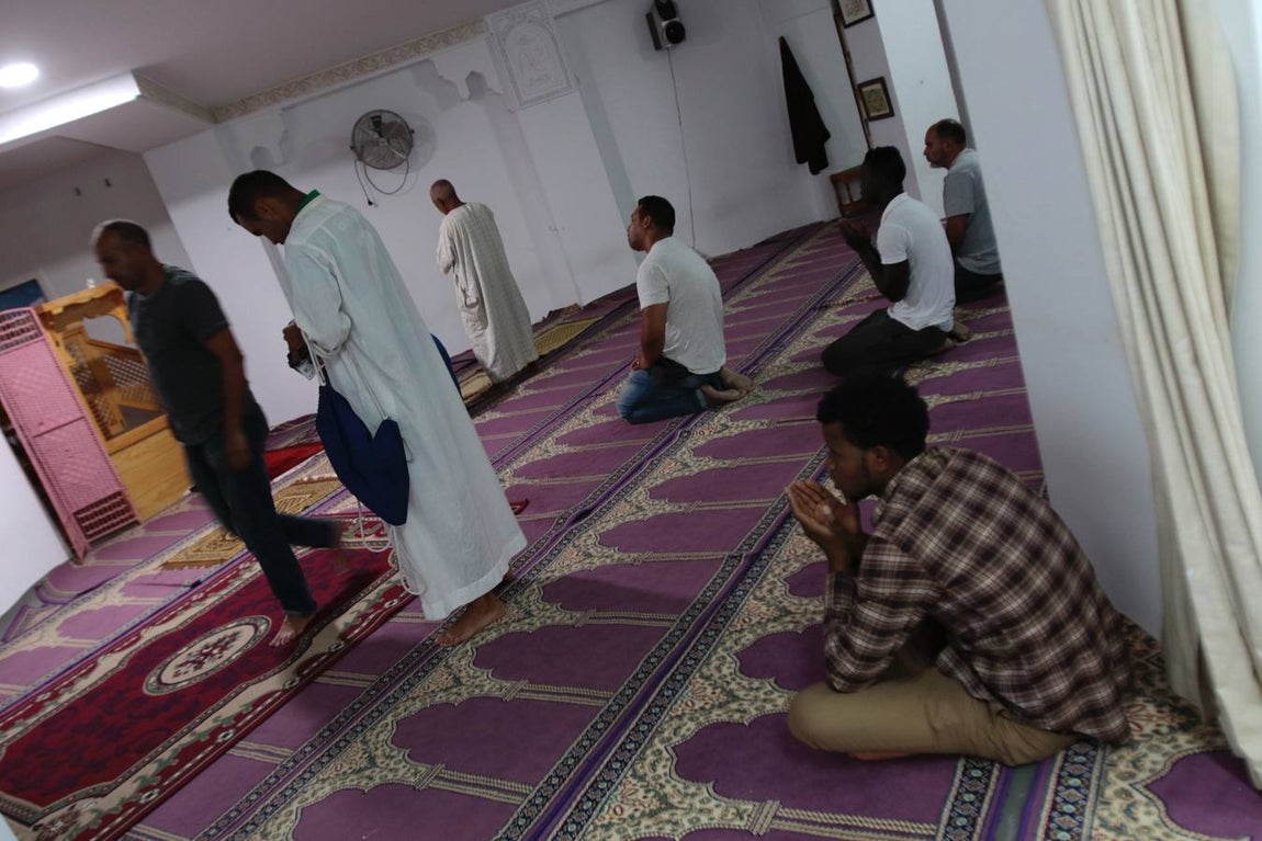 Así vive la comunidad musulmana en Sevilla