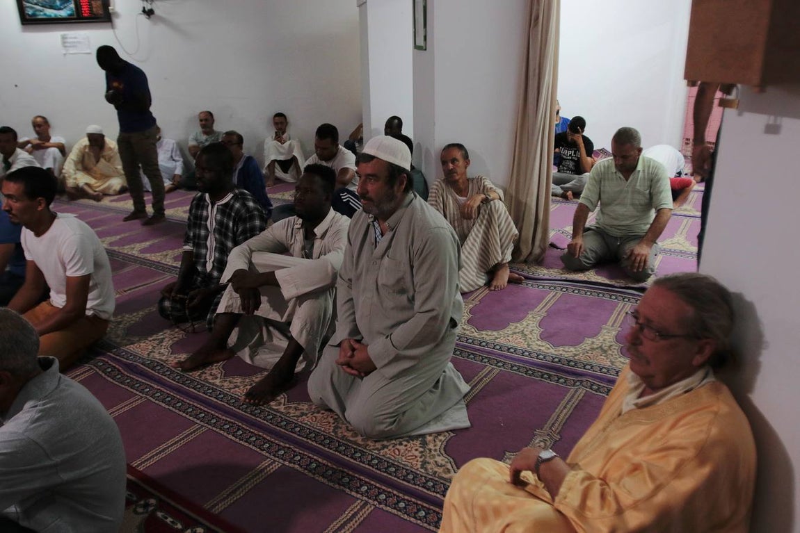Así vive la comunidad musulmana en Sevilla