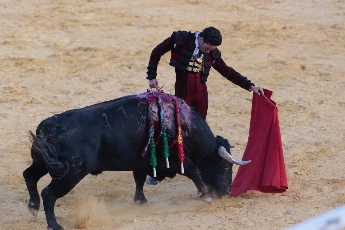 Oliva Soto homenajea a su tío con una tarde cumbre