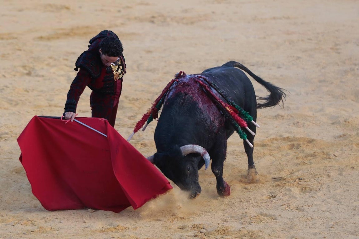 Oliva Soto homenajea a su tío con una tarde cumbre