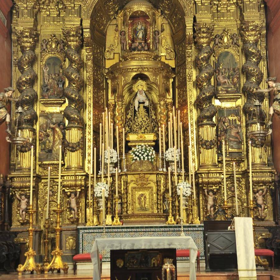 Galería del altar de la función de la Virgen de los Dolores