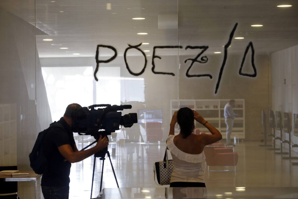 Un paseo en imágenes por la exposición de poesía experimental del C3A de Córdoba