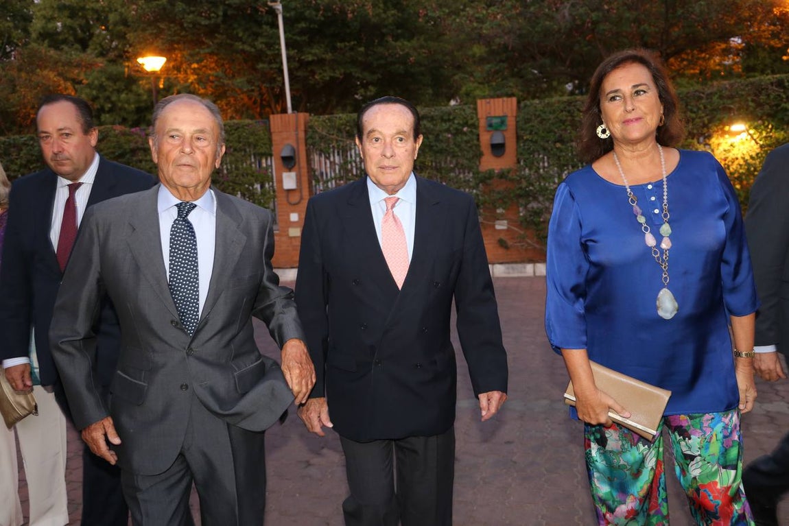 La entrega a Andrés Calamaro del Premio Taurino Manuel Ramírez, en imágenes (I)