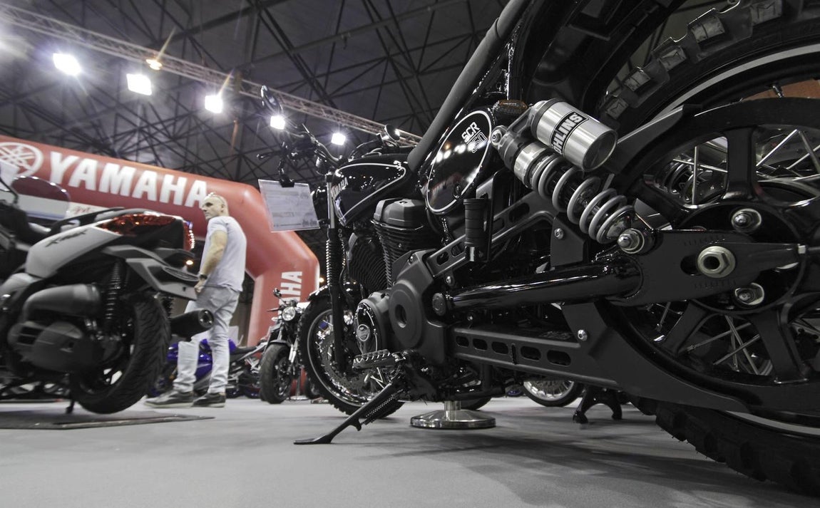 En el Salón del Motor de Sevilla se pueden encontrar turismos, motocicletas y vehículos industriales seminuevos, km0 y ocasión