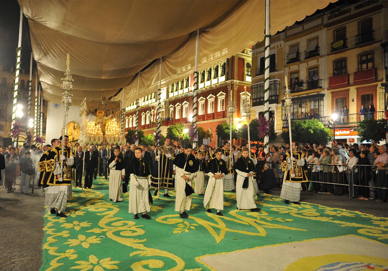 Galería de la hermandad de la Macarena