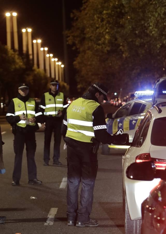 Noche de fuerte presencia policial y numerosos controles de alcoholemia