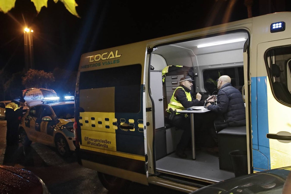Noche de fuerte presencia policial y numerosos controles de alcoholemia