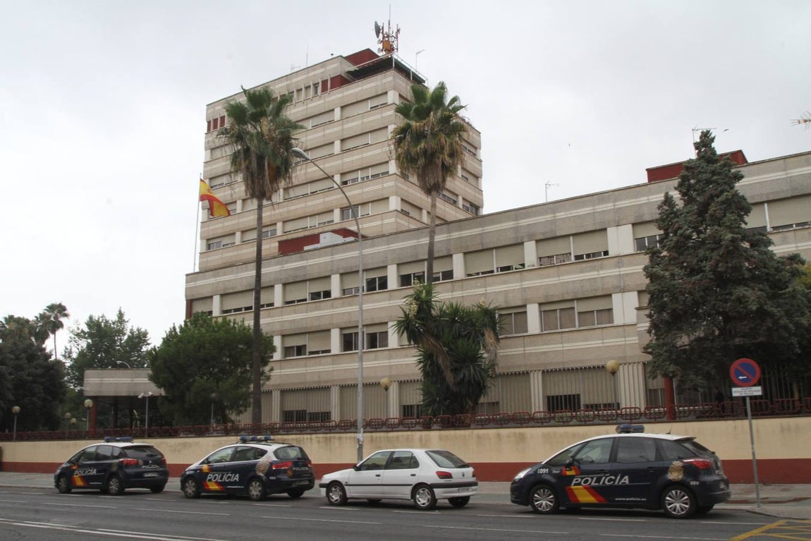 Comisaría de Blas Infante (y otras comisarías). 