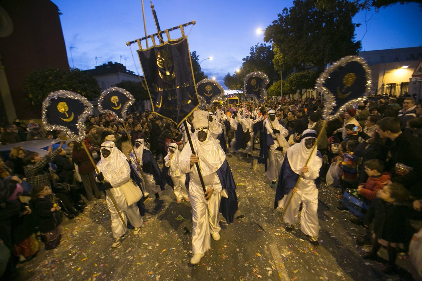 La Cabalgata de Triana llenó de alegría el barrio