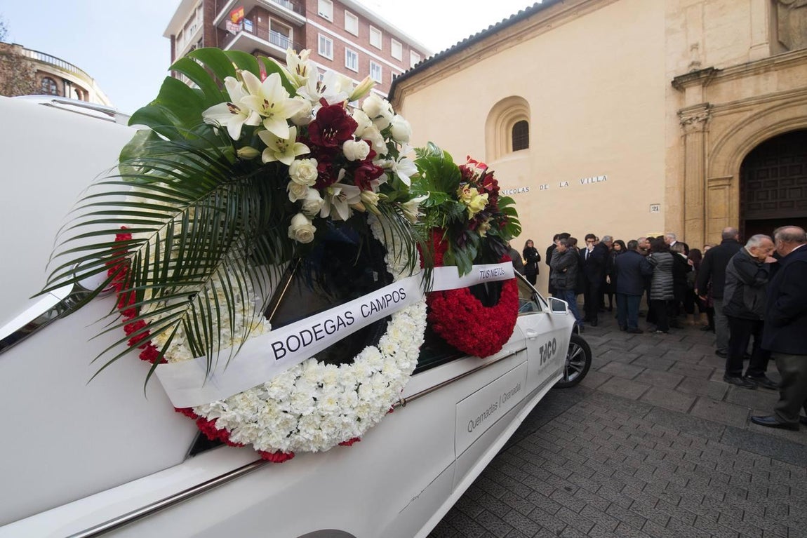 El funeral de Pepe el de El Caballo Rojo, en imágenes