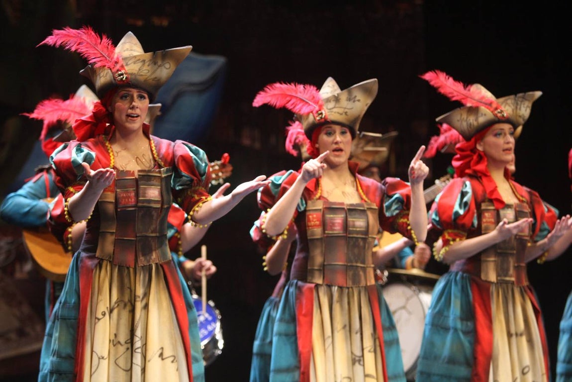 Carnaval de Cádiz 2018: actuación de Las irrepetibles en el Falla