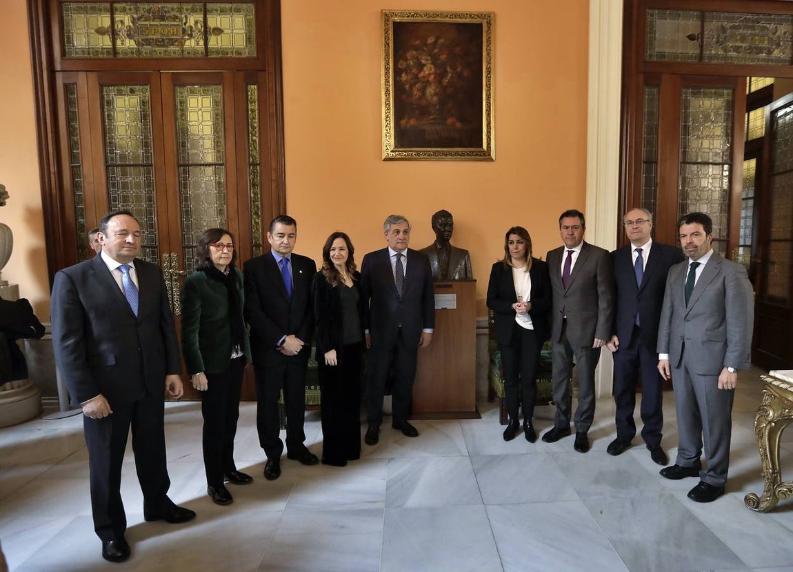 Entrega del premio Jiménez-Becerril a Antonio Tajani
