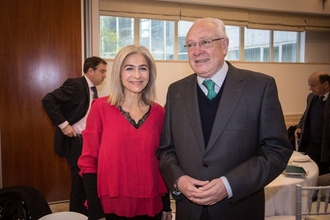 La ministra de Agricultura, en la Casa de ABC