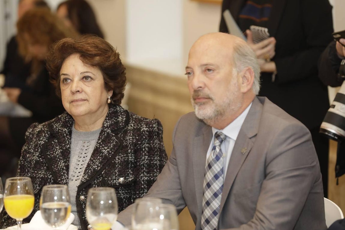 La ministra de Agricultura, en la Casa de ABC