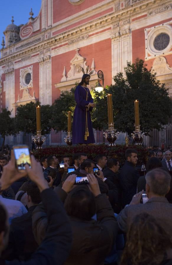 El Vía Crucis del Cautivo de Torreblanca, en imágenes