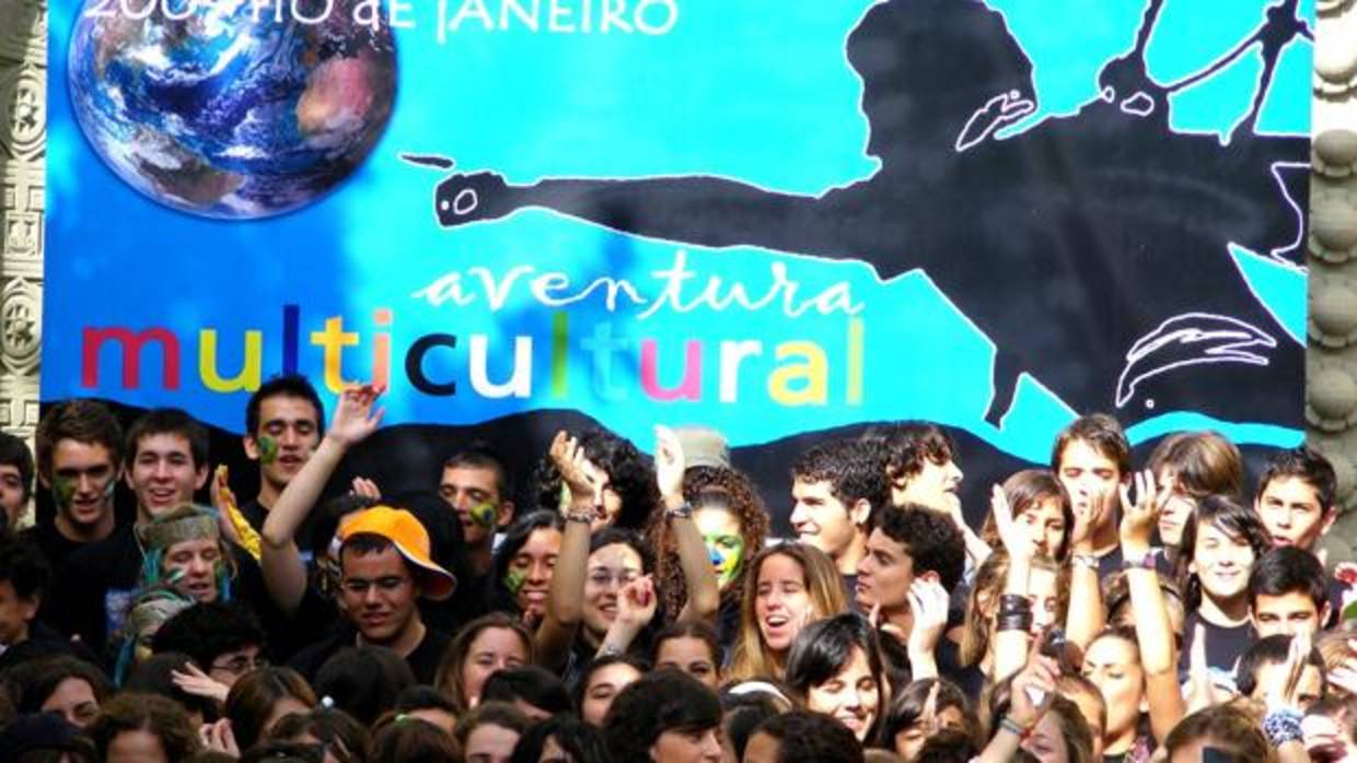 Jóvenes de Sevilla en un concurso, «Tras la huella de Magallanes»