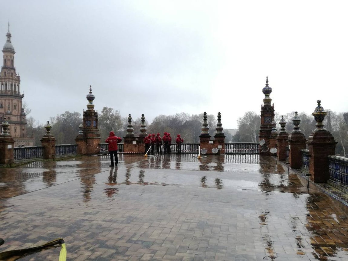 Así trabajan los Bomberos de Sevilla en un rescate