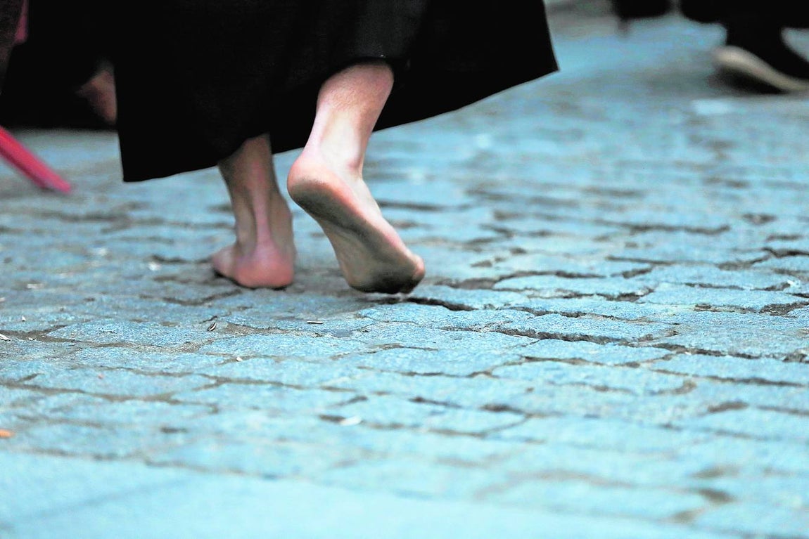 En fotos, el recogimiento del Via Crucis por las calles de Córdoba