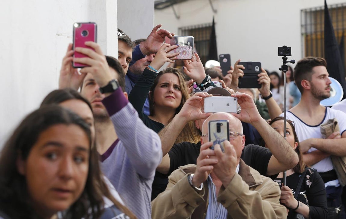 La procesión del Perdón de la Semana Santa de Córdoba, en imágenes