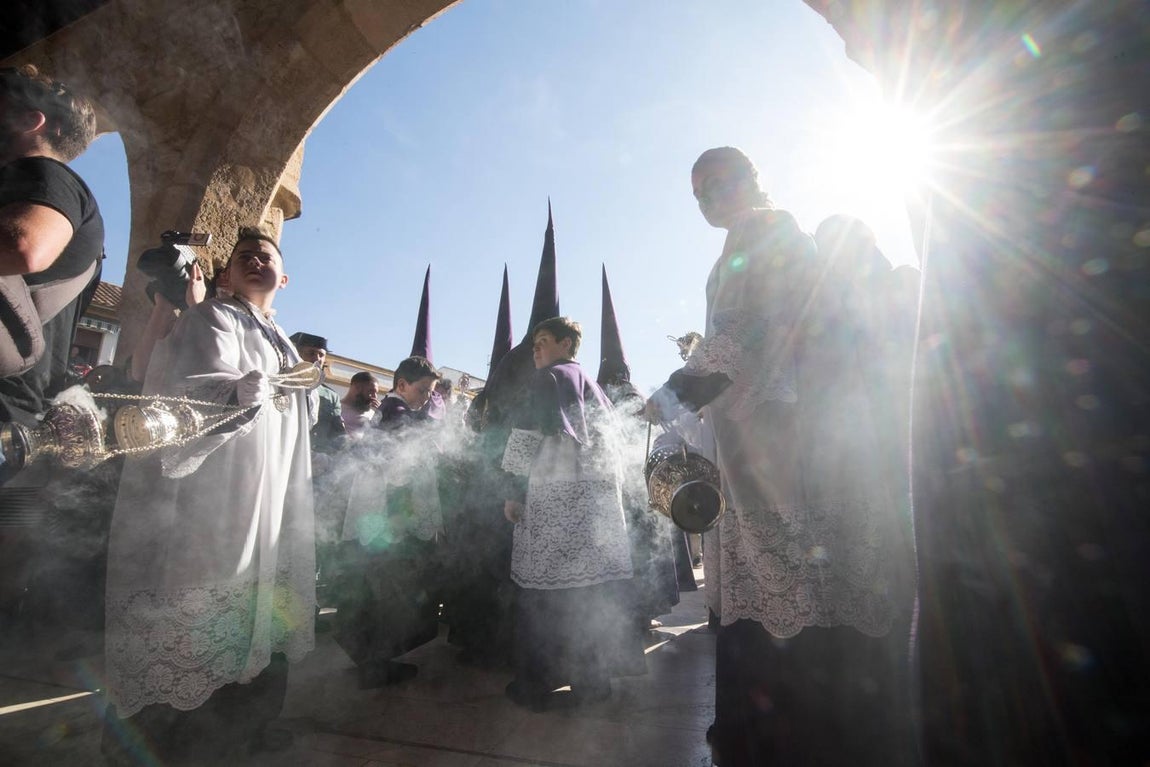 La hermandad del Calvario, en imágenes