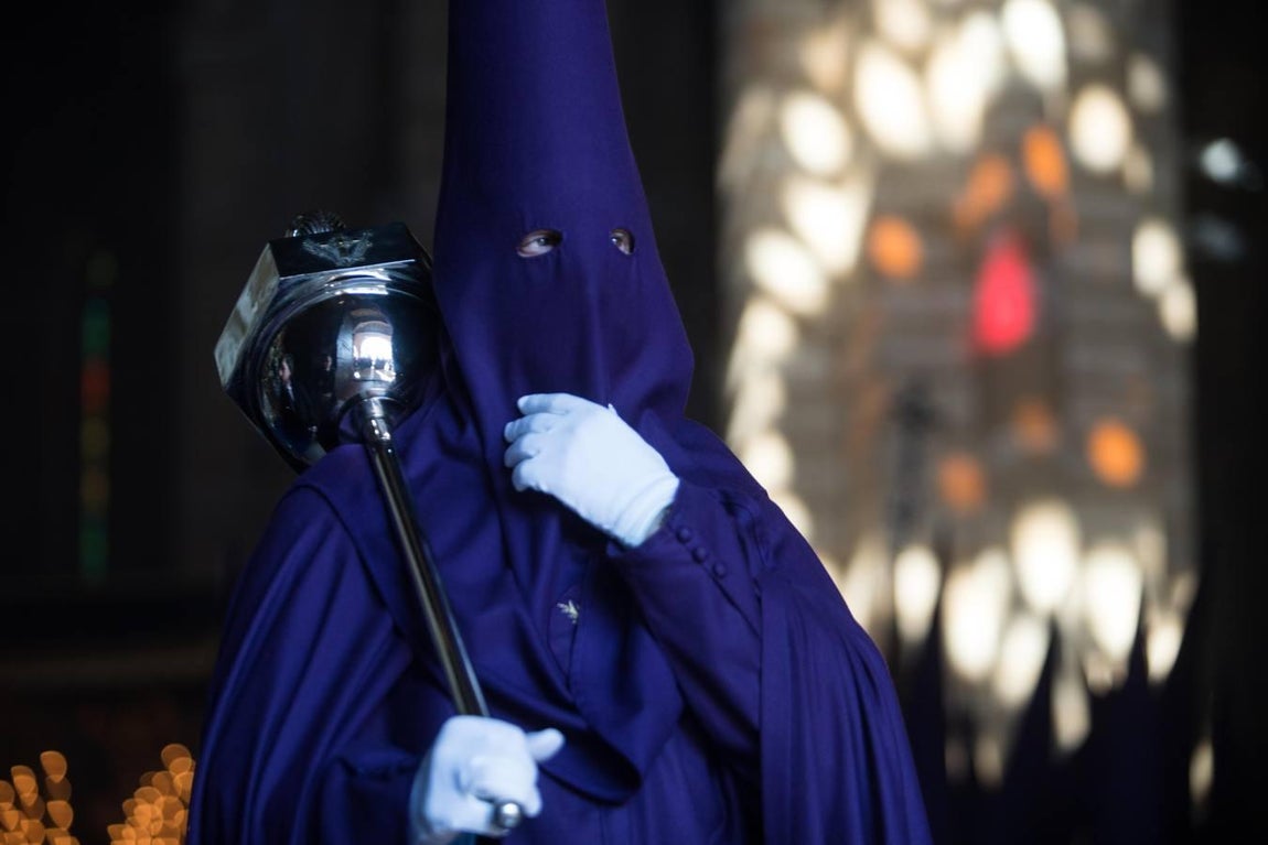 La hermandad del Calvario, en imágenes