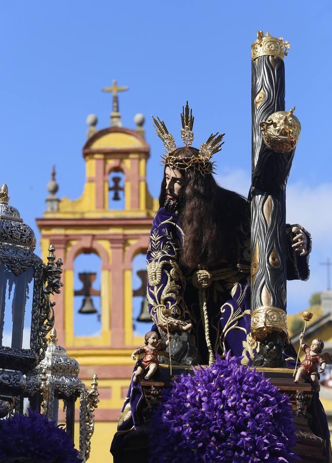 En imágenes, la hermandad del Caído de Jueves Santo