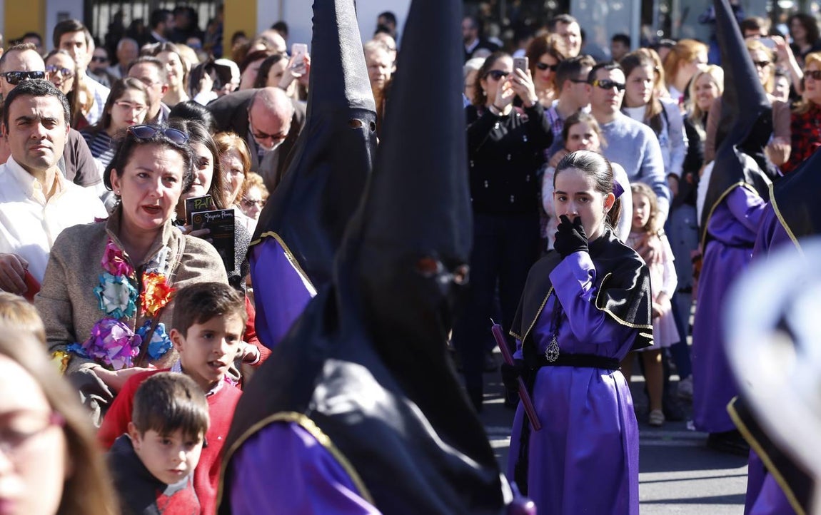 En imágenes, la hermandad del Caído de Jueves Santo
