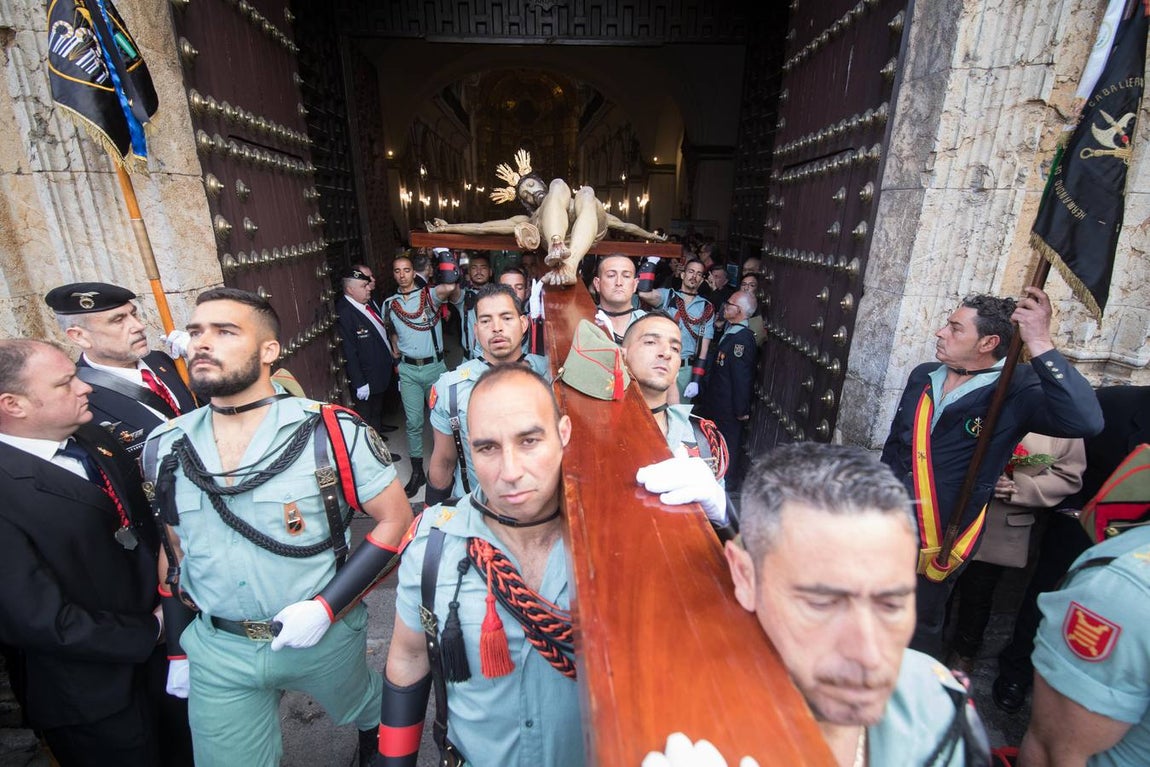 El Vía Crucis de la Caridad, en imágenes