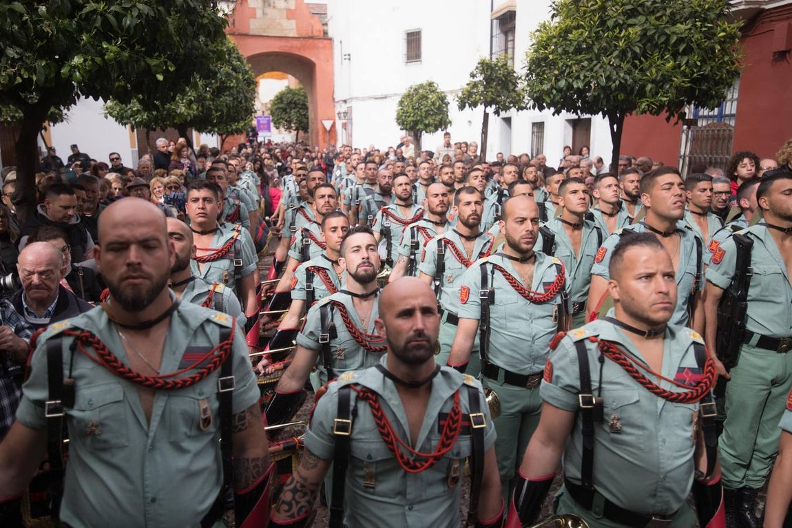 El Vía Crucis de la Caridad, en imágenes