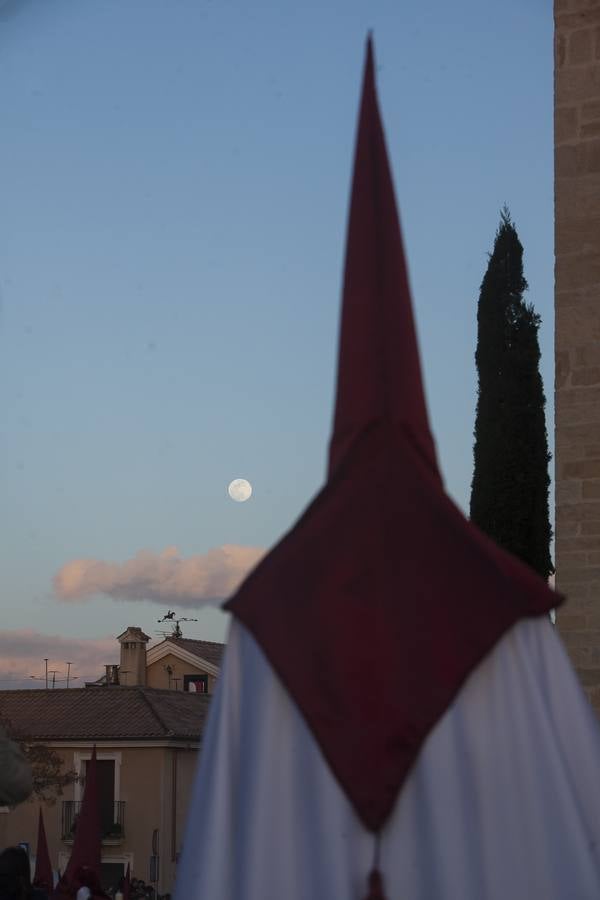 La cofradía del Descendimiento de Córdoba, en imágenes