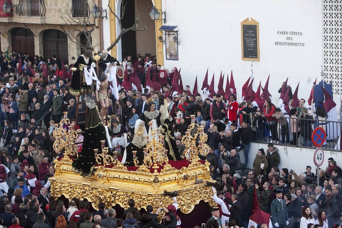 La cofradía del Descendimiento de Córdoba, en imágenes