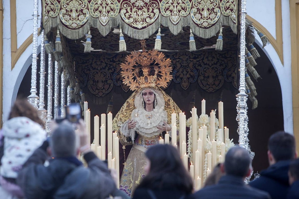 La cofradía del Descendimiento de Córdoba, en imágenes