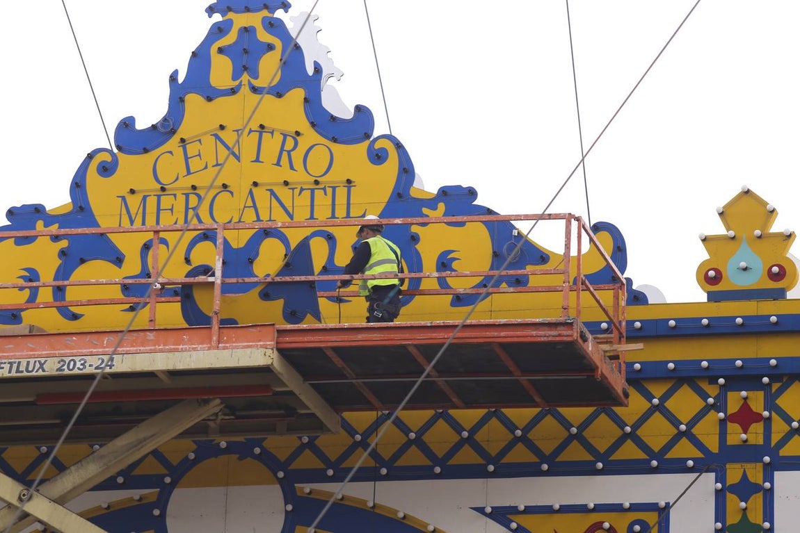 El Real de la Feria va cobrando vida