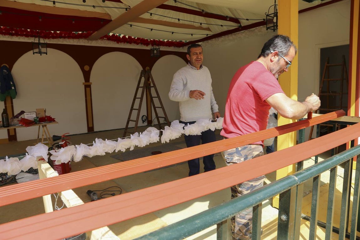 El Real de la Feria va cobrando vida