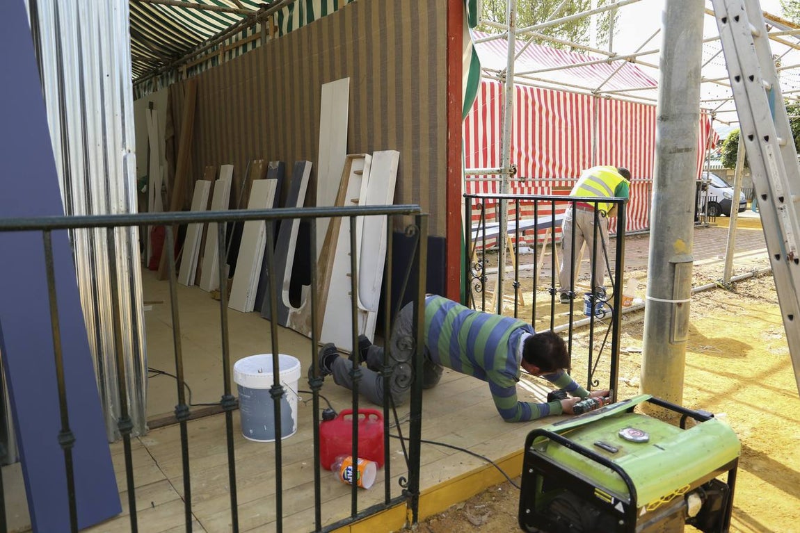 El Real de la Feria va cobrando vida