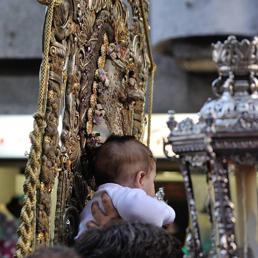 Galería del traslado del Simpecado del Rocío de Triana
