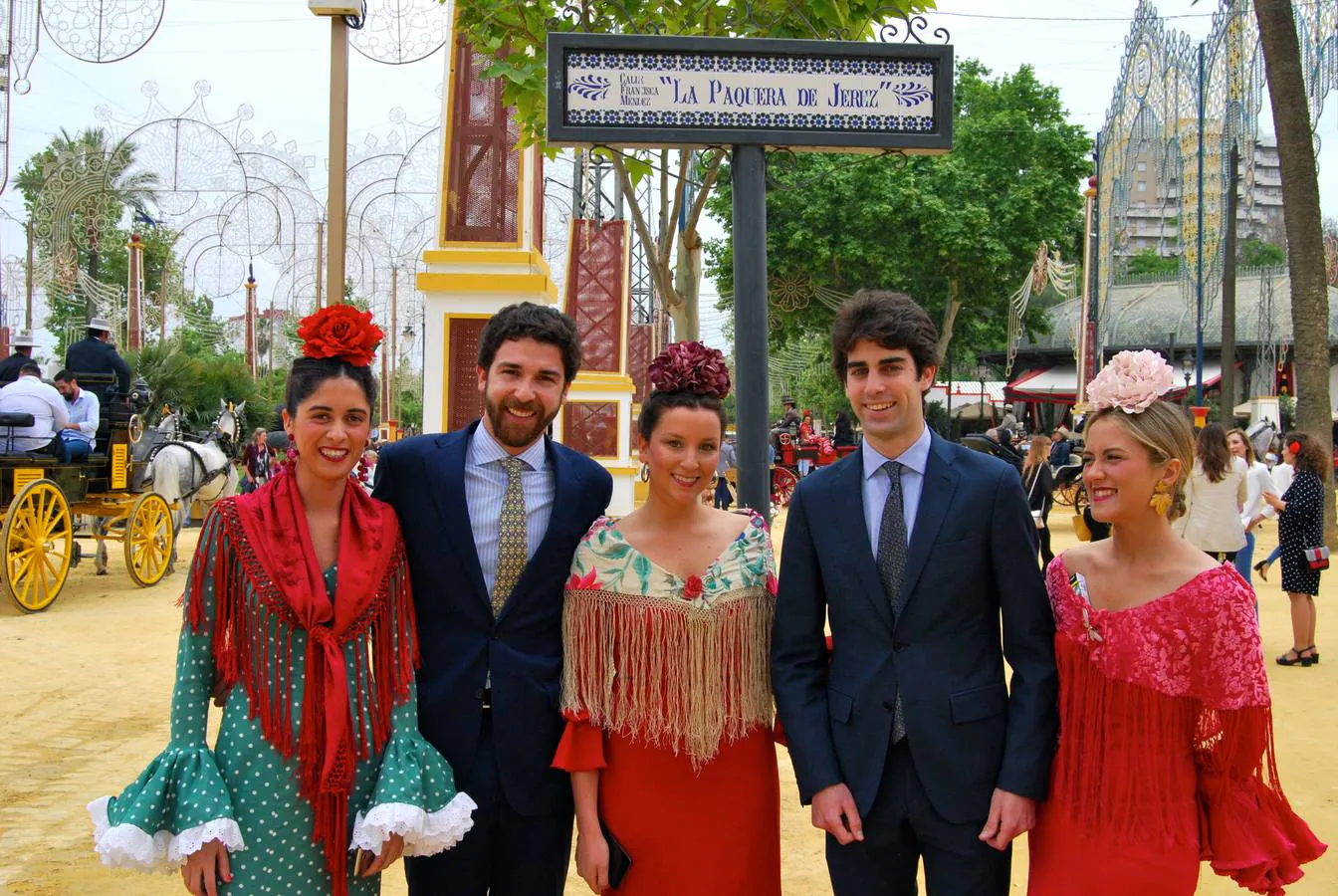 Carmen González, Juan González, Macarena González, Paco Morales y Magdalena Delage