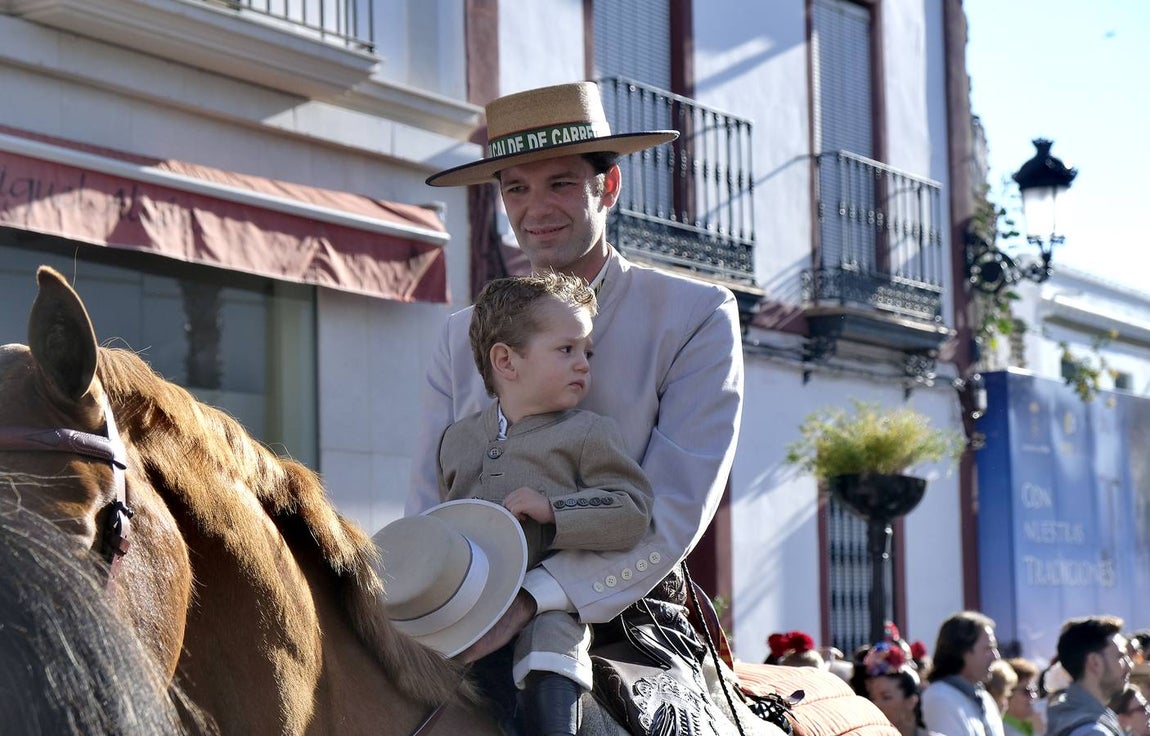 El Rocío 2018 en imágenes: salida de la Hermandad de Pilas