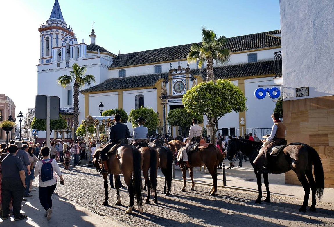 El Rocío 2018 en imágenes: salida de la Hermandad de Pilas