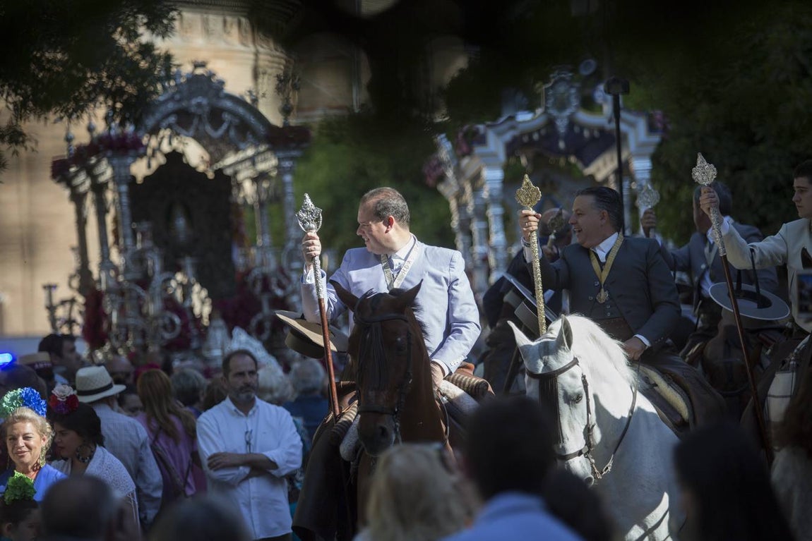 El Rocío 2018 en imágenes: salida de la Hermandad de Sevilla