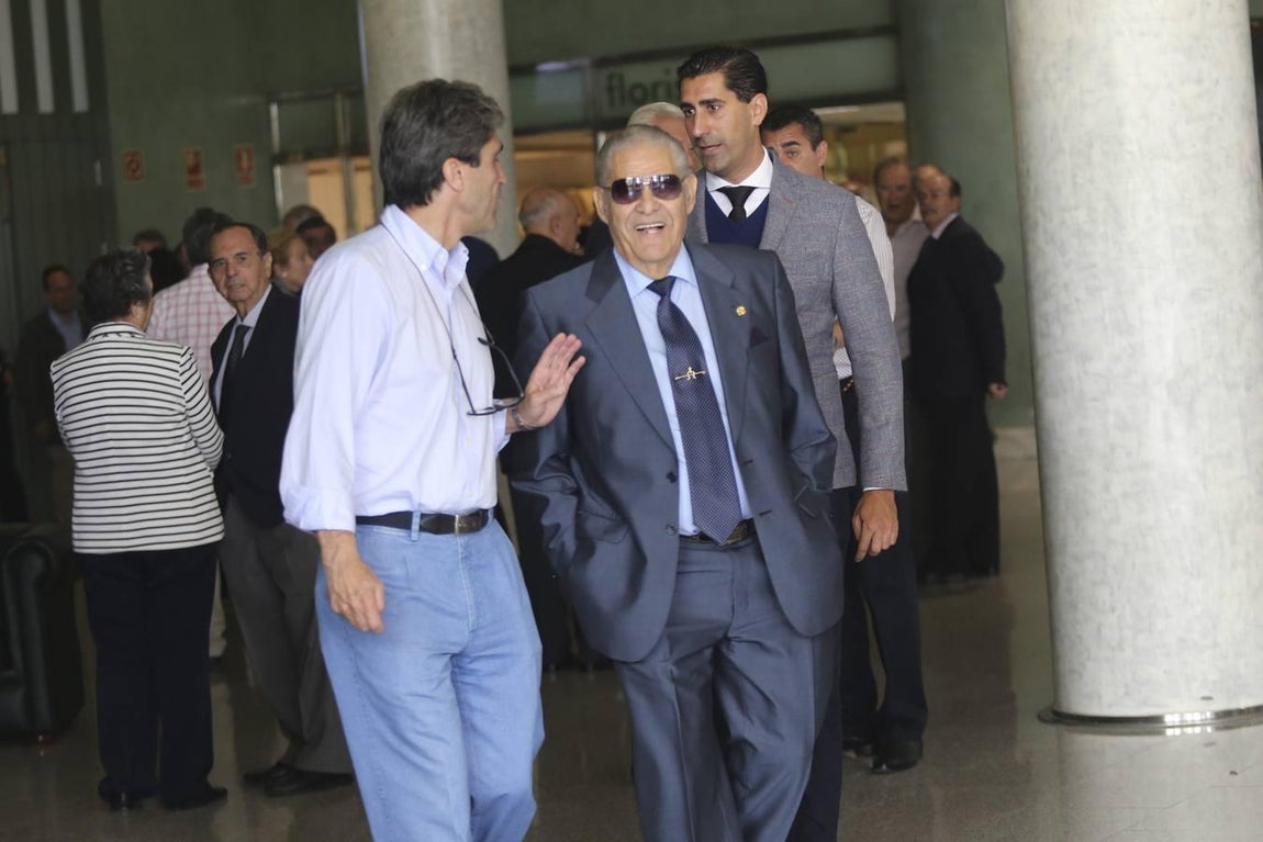 El mundo del toro despide al doctor Ramón Vila