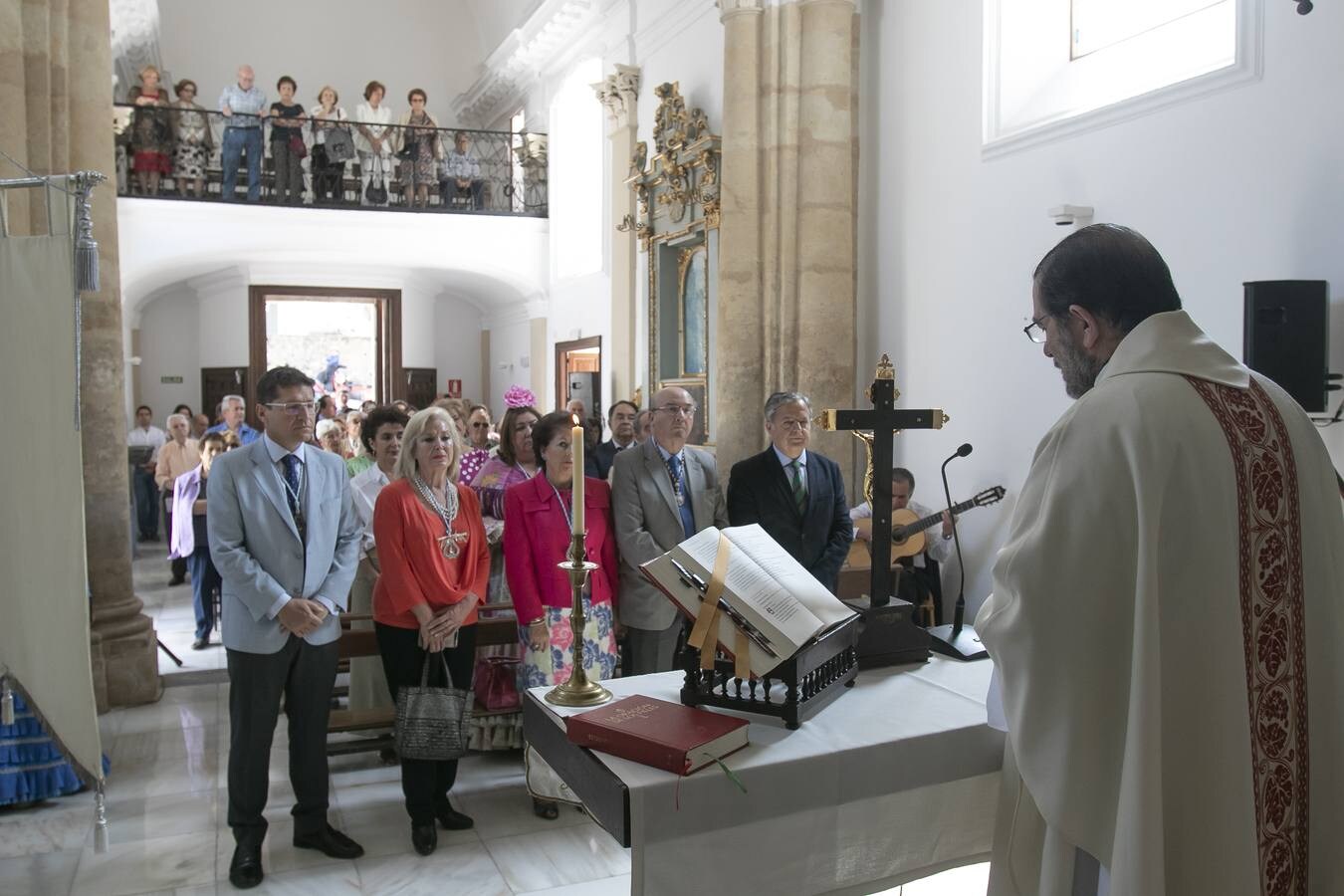 La misa y traslado del estandarte de la Virgen de la Salud de Córdoba, en imágenes