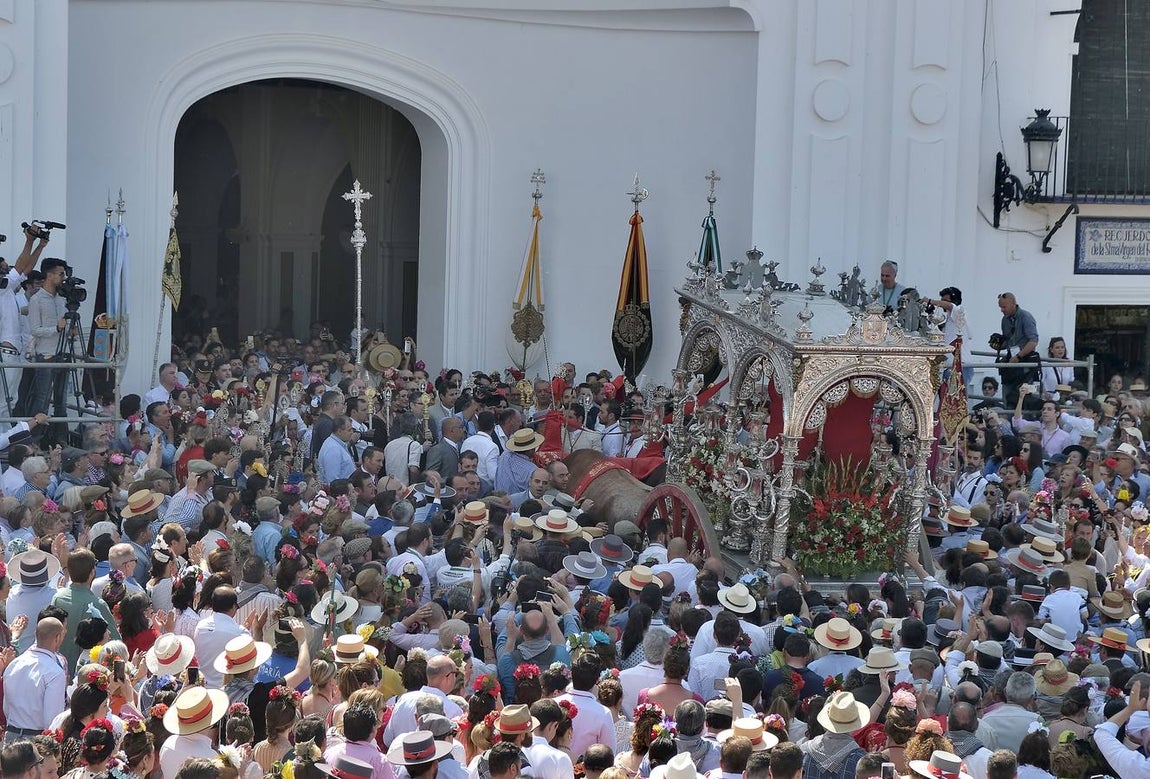 Emoción desbordada en la presentación de las hermandades del Rocío 2018